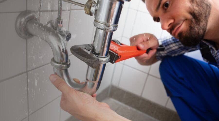 Professional same day plumber services in Breezewood, PA